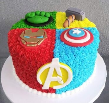 avengers-birthday cream-cake